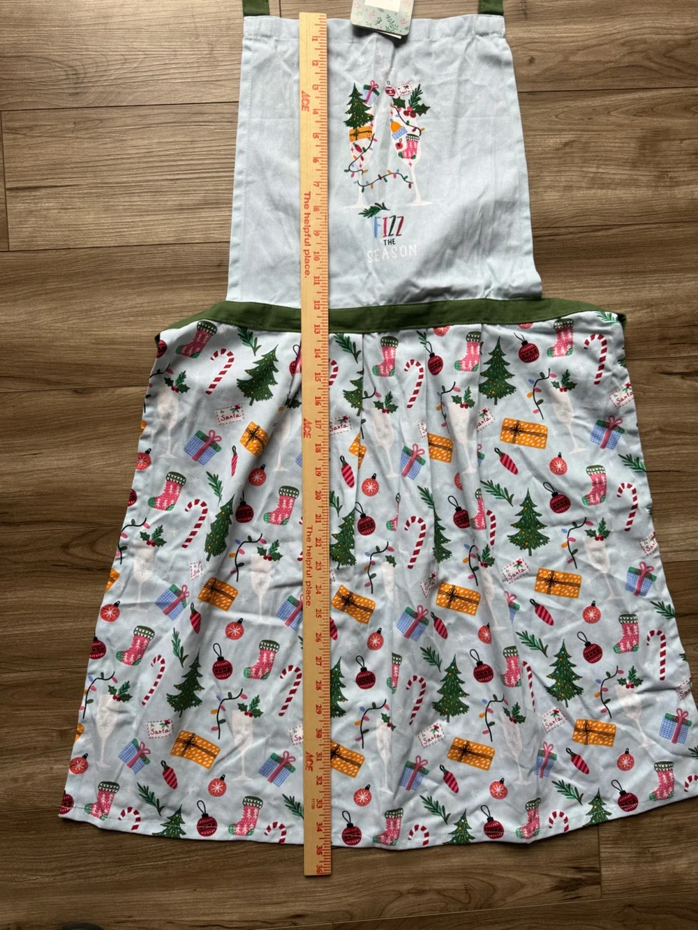 APRON, adult OSFM Fizz the Season NEW Cotton Holiday Christmas light blue